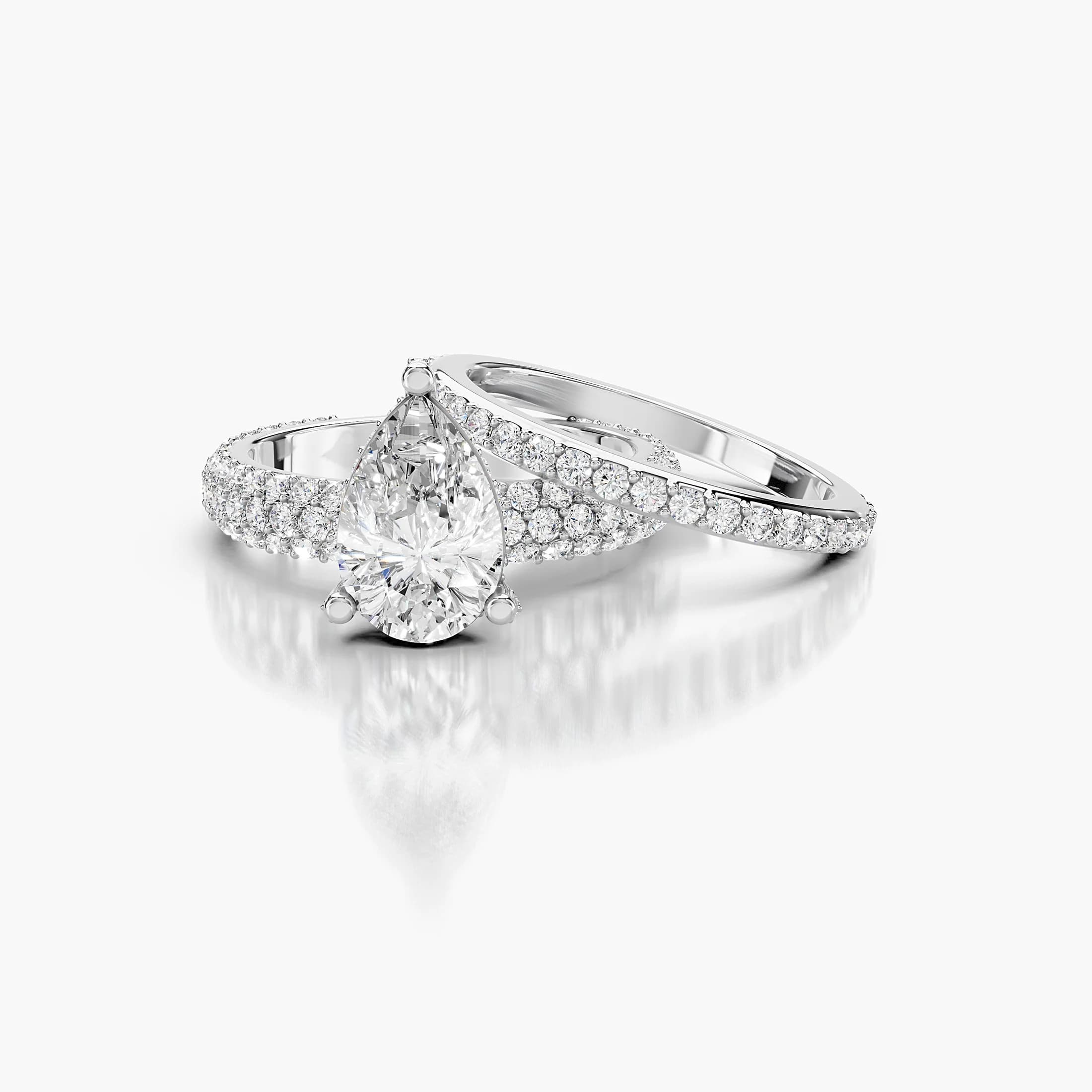 Luminous Point Pear Pavé Bridal Set jewellery